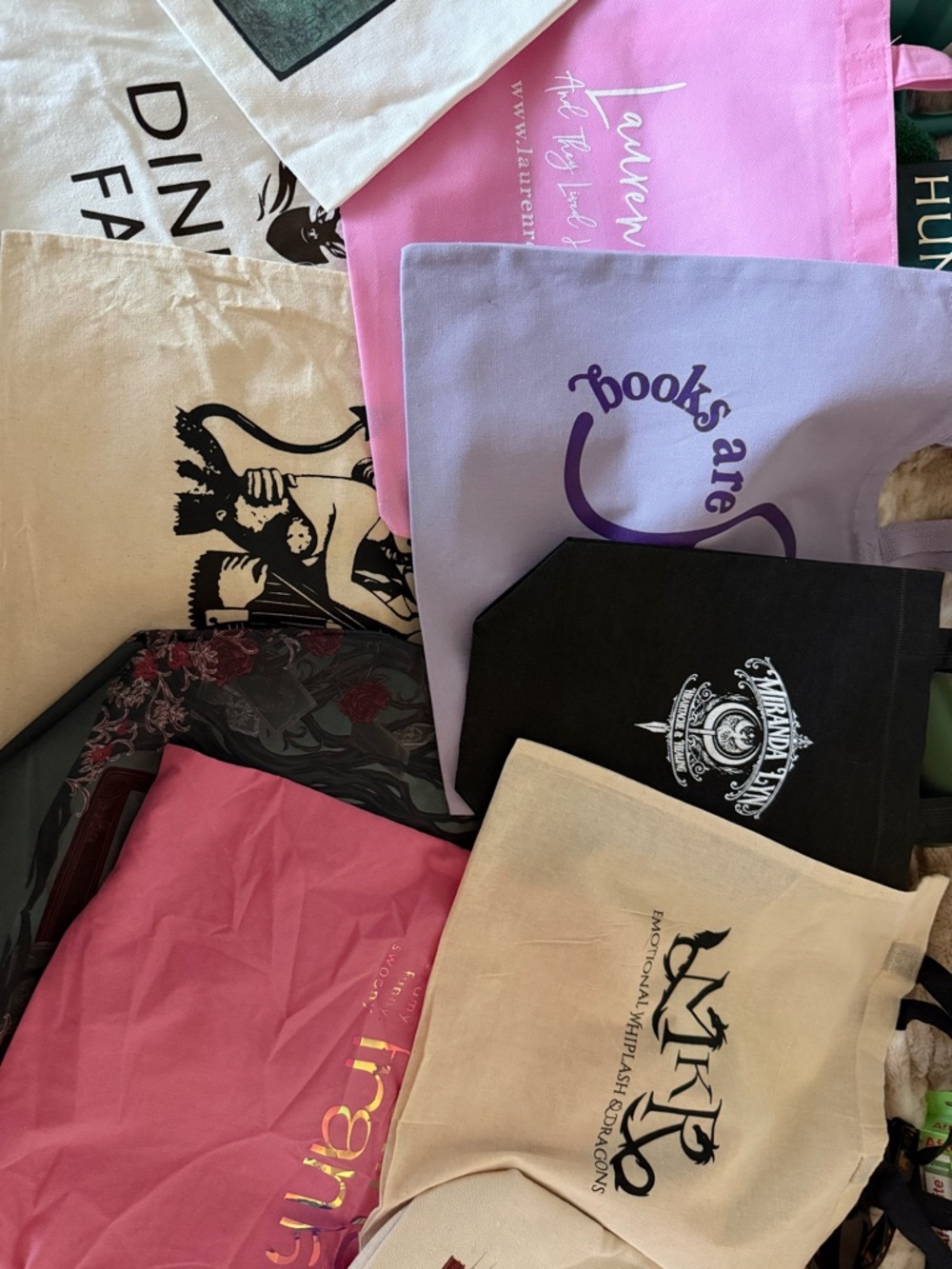 10 Bookish & Author Convention Totes